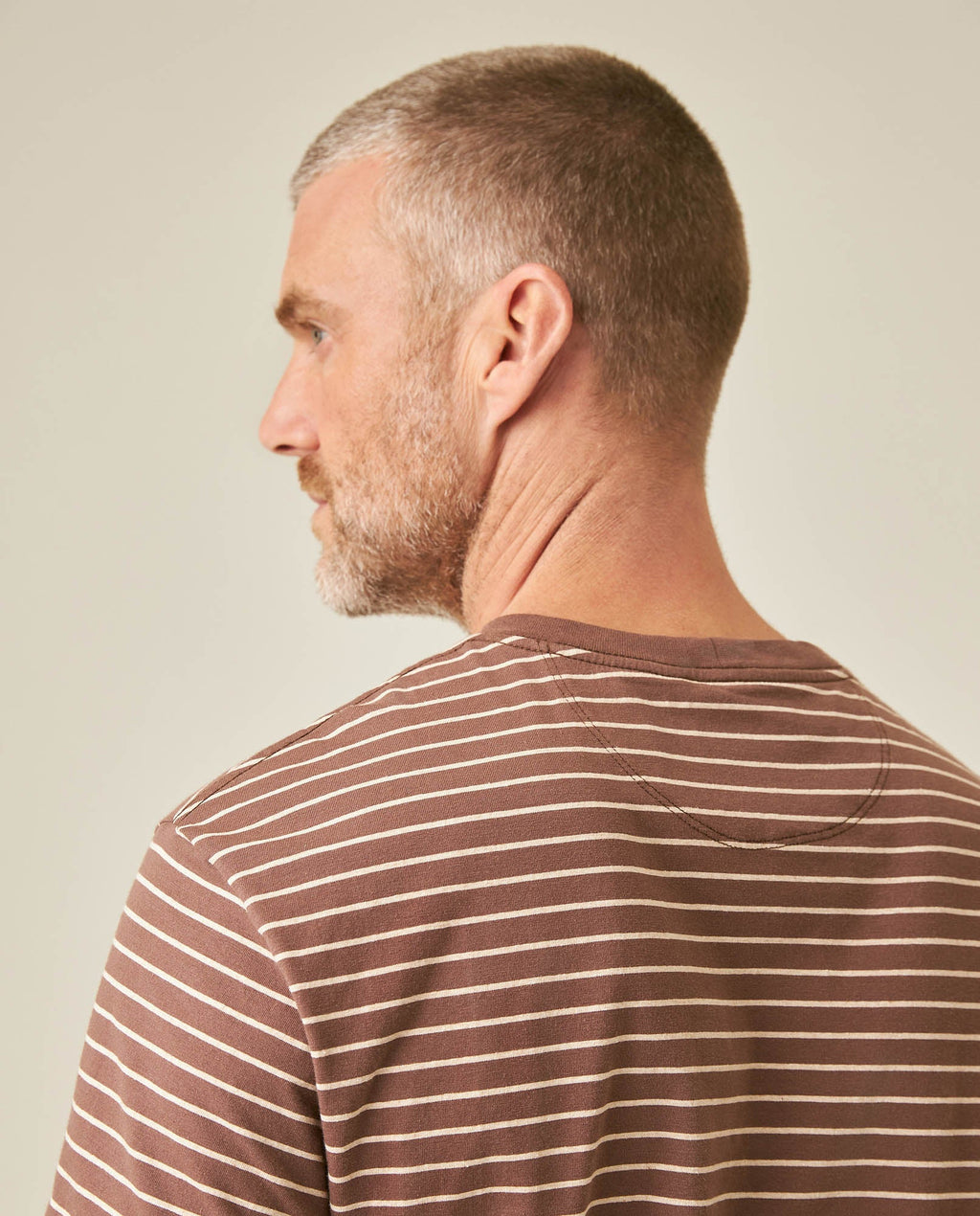 Men's T-Shirt Slim Fit Short Sleeve Cotton Elastane Stripe Fabric Flag Label Side Sleeve Nautical - Brown
