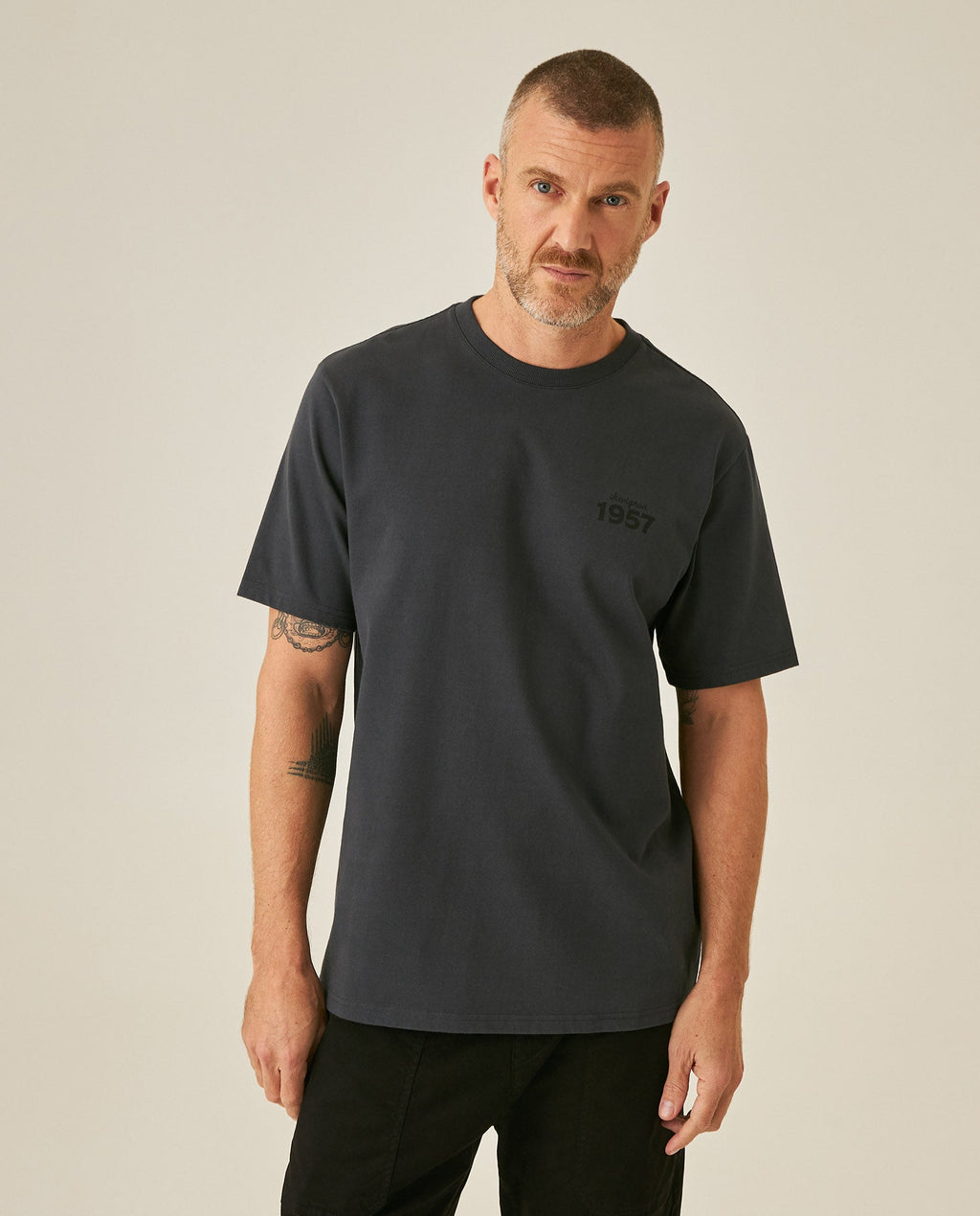 Men's T-Shirt Long Sleeve Classic Fit Cotton Jersey Medium Weight Mixed Typography Front Back - Gray